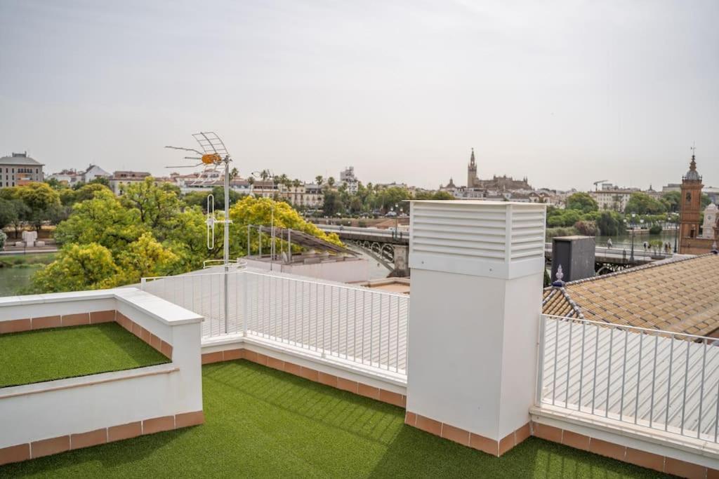 Optimus Corazon De Triana Apartment เซบีญา ภายนอก รูปภาพ