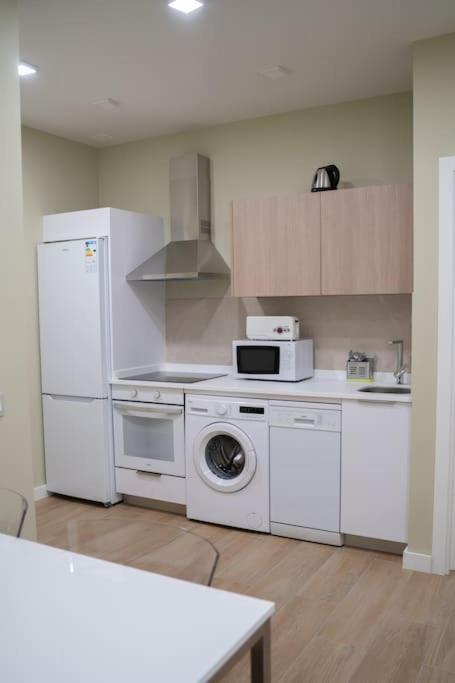 Optimus Corazon De Triana Apartment เซบีญา ภายนอก รูปภาพ